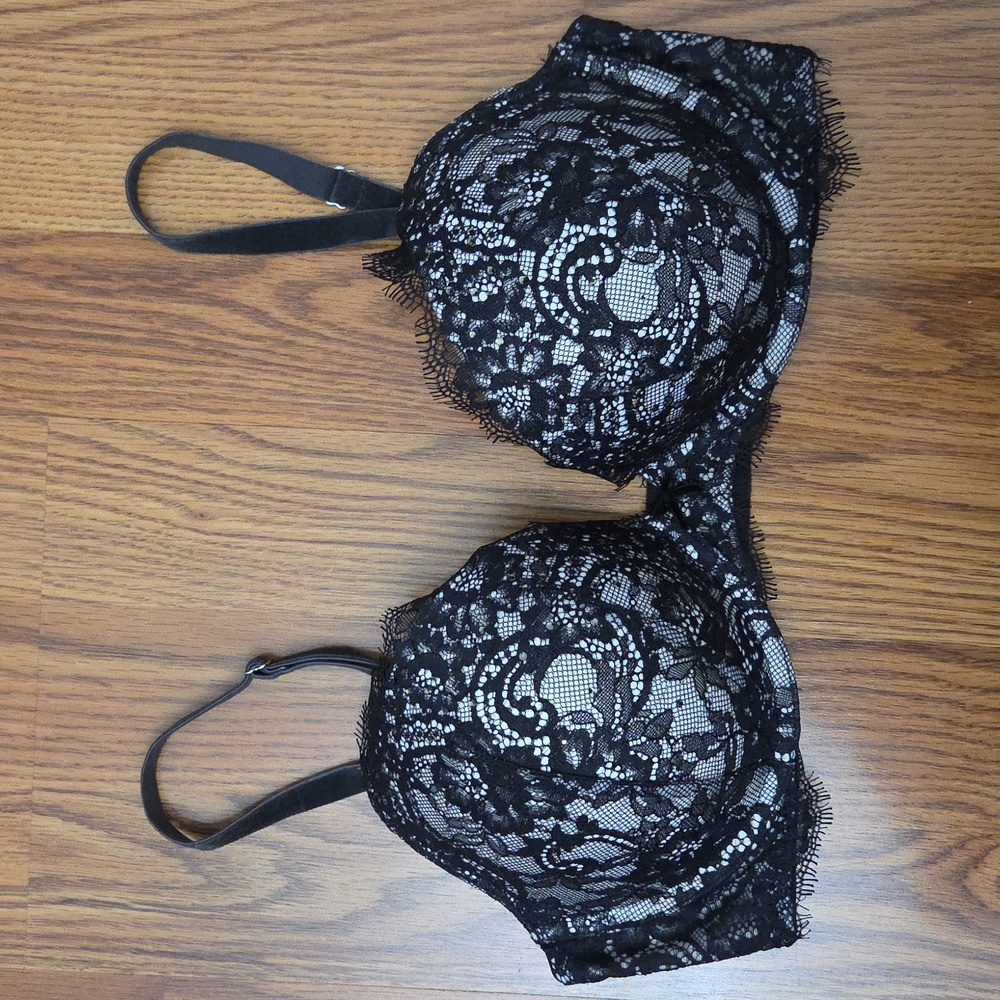 Victoria's Secret Dream Angels Lace Rhinestone Demi Push-Up Bra/ 34D